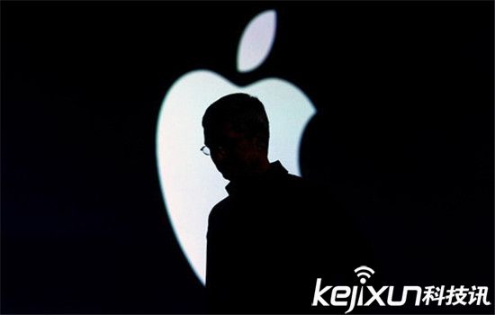 谷歌蘋果車載系統稱霸 傳統汽車制造商受制于人