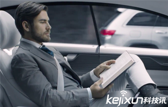 馬斯克：再有兩年無人駕駛汽車即可上路