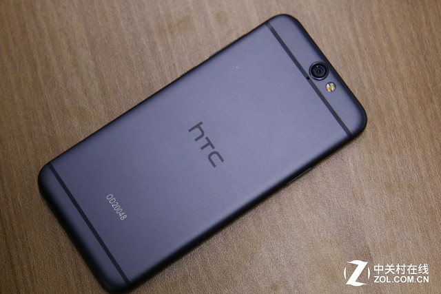 HTC One A9:精致貴族風(fēng)范的中端機(jī) 