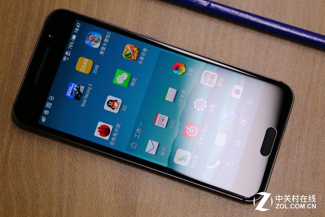 HTC One A9:精致貴族風(fēng)范的中端機(jī) 