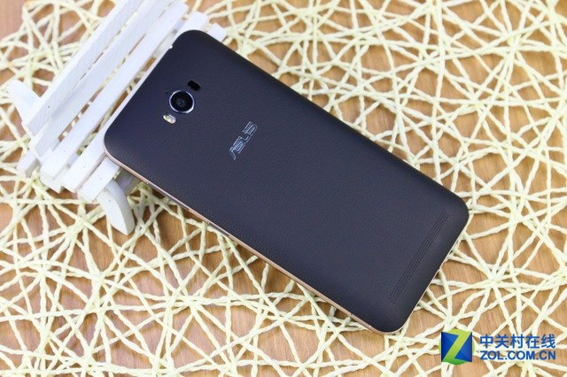 強勁長續(xù)航千元機 華碩電神5000圖賞