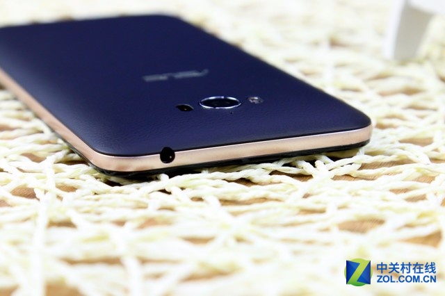 強勁長續(xù)航千元機 華碩電神5000圖賞