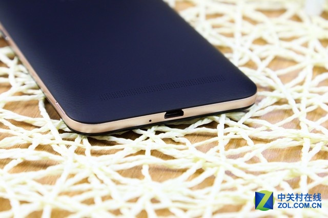 強勁長續(xù)航千元機 華碩電神5000圖賞