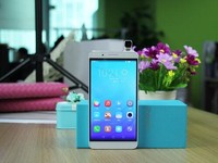 翻轉鏡頭/側邊指紋 成就不凡之榮耀7i