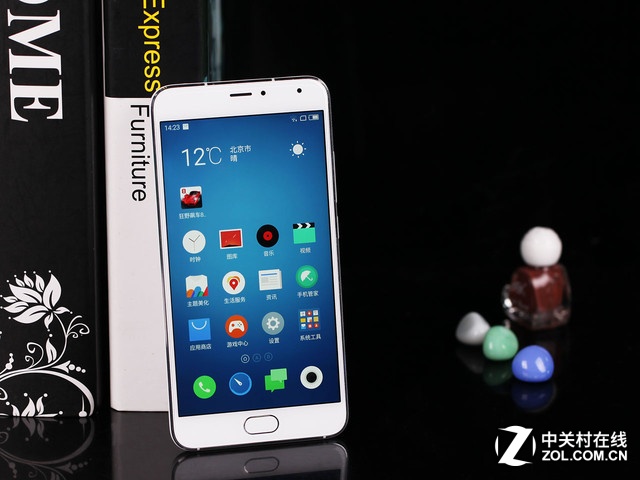 不足3000mAh就別混了 熱門高續航手機薦 