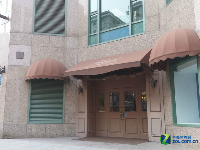 "不玩不快"最強音 三星全新A9購機手冊