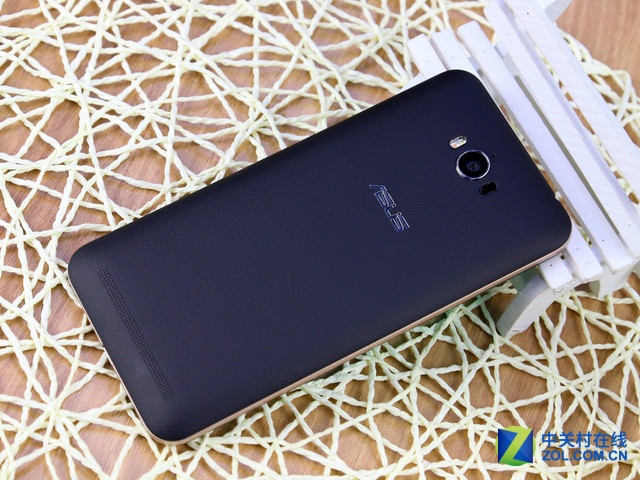 買手機2500就夠了 這些手機值得你關注 