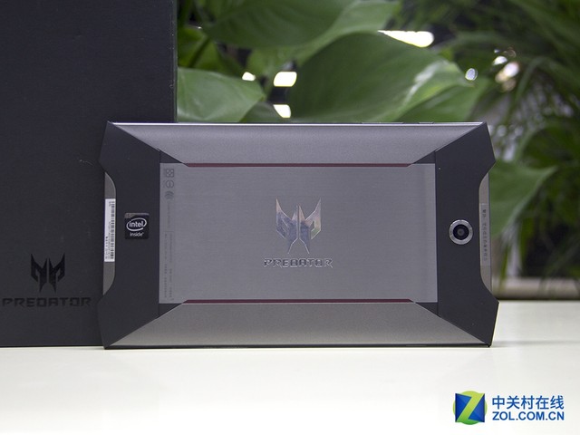 再掀游戲浪潮？掠奪者Predator 8評測 