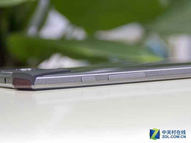 再掀游戲浪潮？掠奪者Predator 8評測 