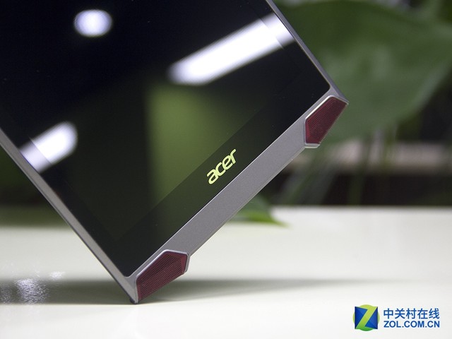 再掀游戲浪潮？掠奪者Predator 8評測 