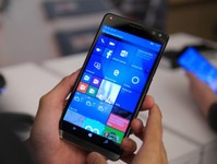 4GB內(nèi)存+驍龍820 HP Win10旗艦手機(jī)上手