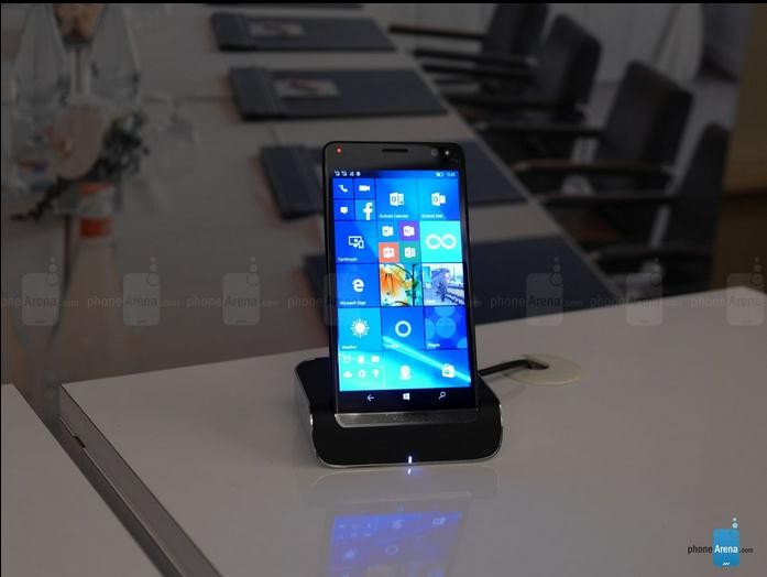 4GB內存+驍龍820 HP Win10旗艦手機上手