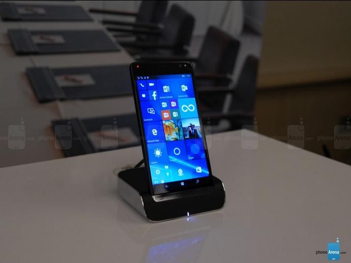 4GB內存+驍龍820 HP Win10旗艦手機上手