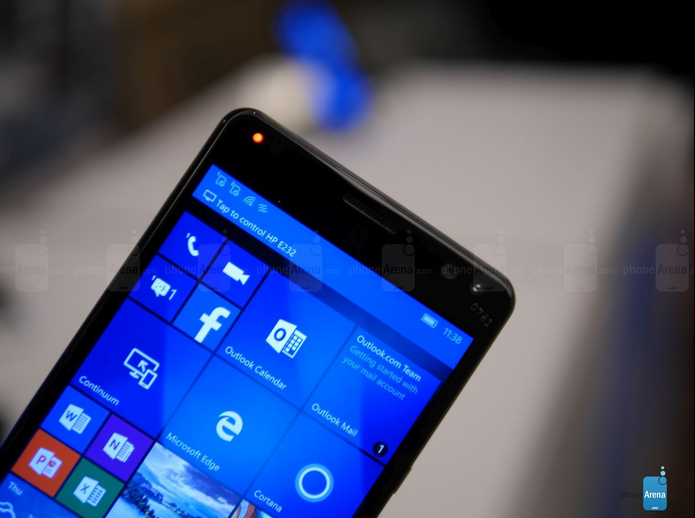 4GB內存+驍龍820 HP Win10旗艦手機上手