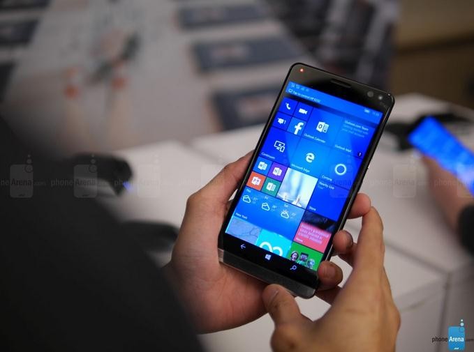 4GB內存+驍龍820 HP Win10旗艦手機上手