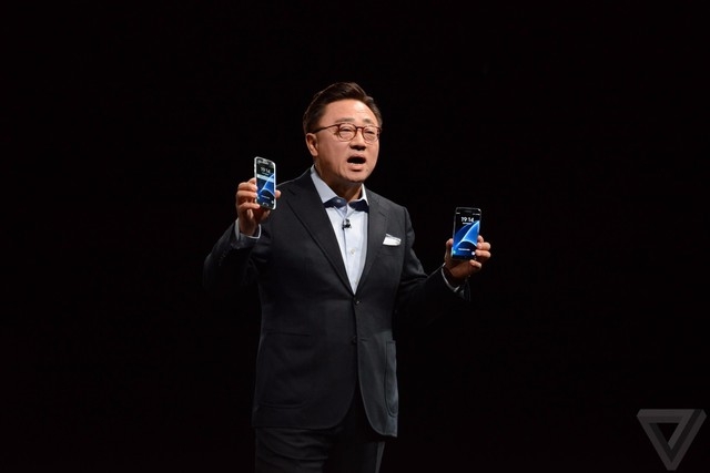 VR看展新時代 三星S7/S7 edge發布回顧