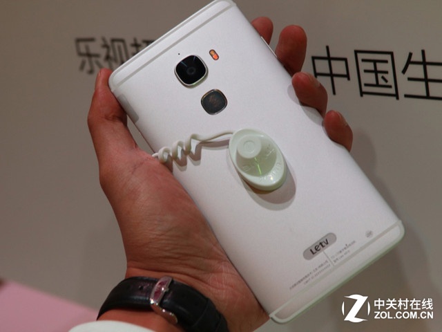 樂(lè)Max Pro賣3500? CES新機(jī)上市價(jià)格預(yù)測(cè) 