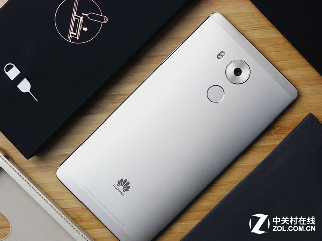 看著也有面兒 八大時(shí)尚金屬旗艦手機(jī)薦 