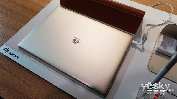 吹響進(jìn)軍PC的號(hào)角 華為MateBook現(xiàn)場(chǎng)速評(píng)