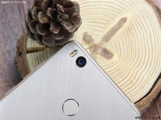 經(jīng)典升級的小米4S評測 顏值握感出色結合 