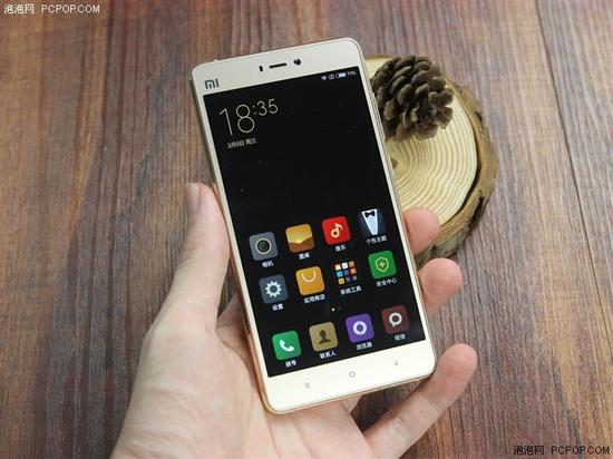 經(jīng)典升級的小米4S評測 顏值握感出色結合 