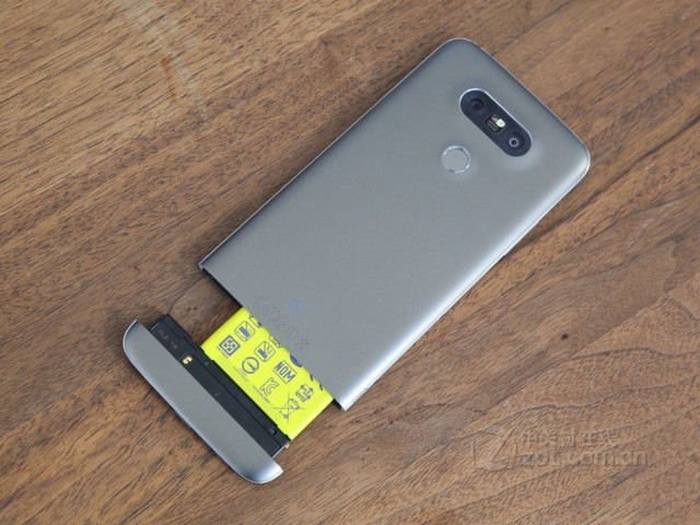 3/4GB內存+驍龍652 LG G5低配版發(fā)布