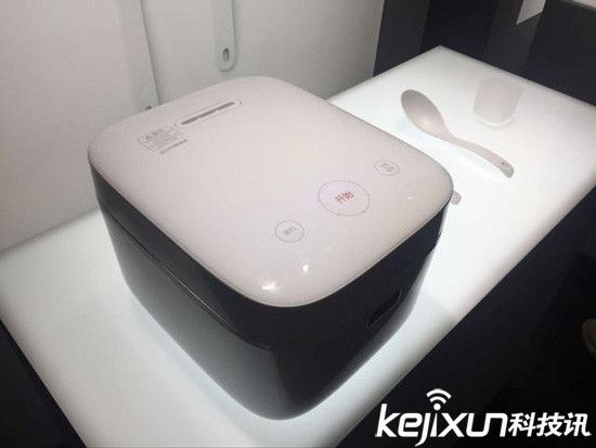 小米電飯煲只要999元：中日電飯煲哪家強(qiáng)？