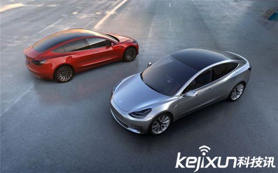 特斯拉愚人節發布Model 3：Model S可能要賣不動了