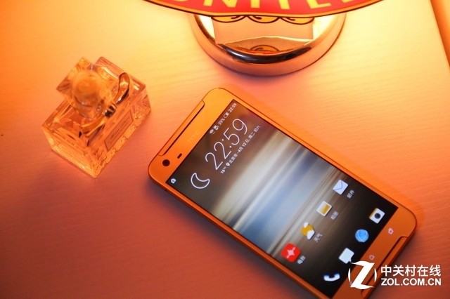 探索高雅的金屬藝術(shù) HTC One X9圖賞