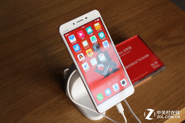 驍龍652品鑒會(huì):性能僅次于820/625有戲 