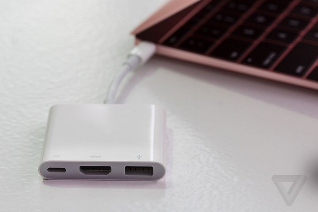 毫無預兆地出現 2016版MacBook圖賞