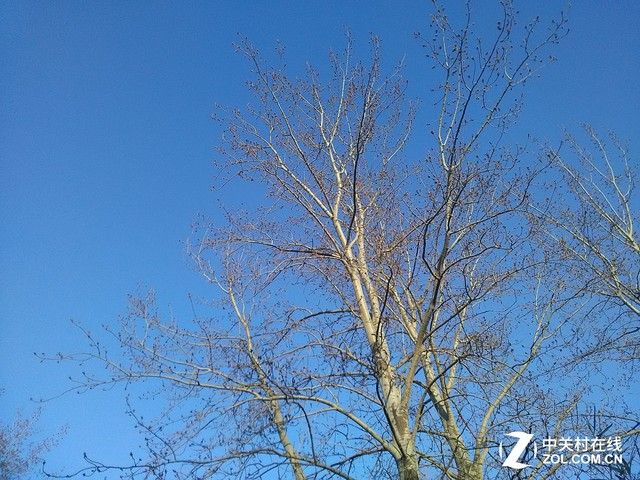 定義都市輕旅行 AGM Rio三防手機(jī)評(píng)測(cè)（待審核） 