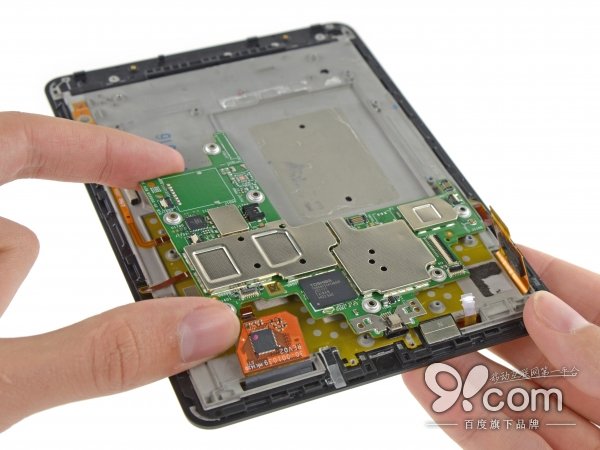 電子閱讀器哪家強 Kindle Voyage拆解評測