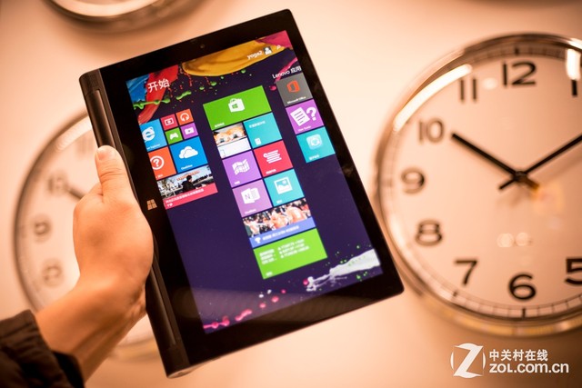 玩轉(zhuǎn)娛樂辦公 聯(lián)想YOGA平板2 Win版體驗
