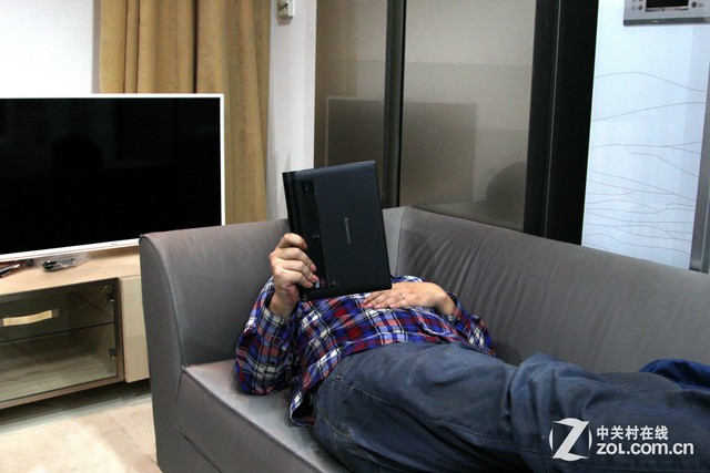 多模體驗式評測 聯(lián)想YOGA平板2 Win版