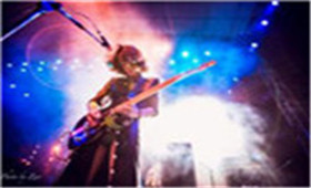 2016草莓音樂(lè)節(jié)新玩法 戴VR直接親臨現(xiàn)場(chǎng)