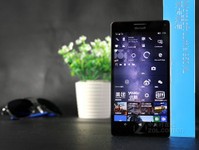 配驍龍830 Surface Phone或明年4月發布