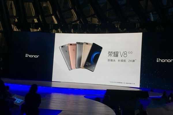 小米Max與榮耀V8對(duì)比 2000價(jià)位你選誰？