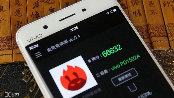 vivo Xplay5和OPPO R9性能哪個好 跑分對比