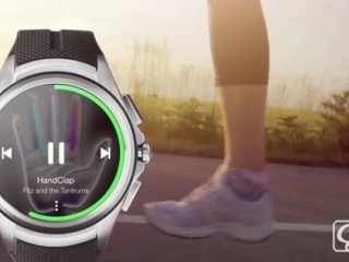 Android Wear智能手表：一款脫離手機的智能手表