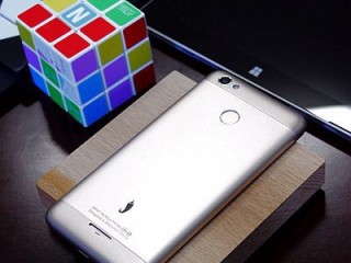 智能手機紅辣椒金典評測：不僅僅是實惠