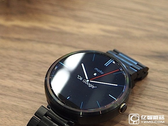 谷歌發力！<a href=/smart/chuandai/ target=_blank class=infotextkey>智能穿戴</a>或將支持Android Pay