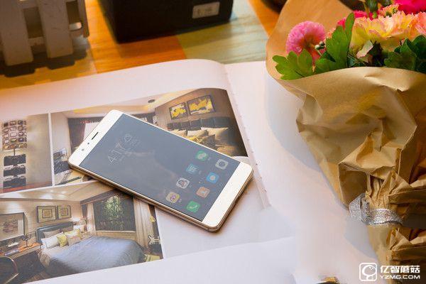 華為榮耀V8評測：麒麟950怎么樣？