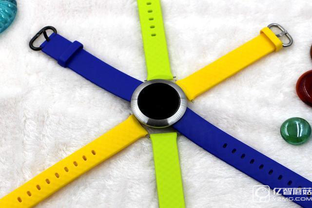 榮耀手環zero青春版上手評測 這個夏天戴著它上山下海