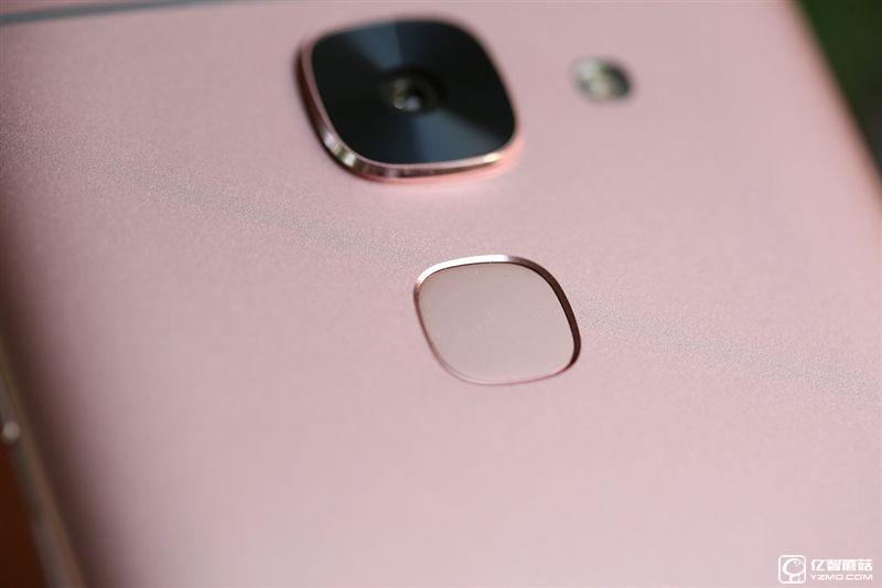 全球首款超聲波指紋旗艦：樂Max 2詳細評測