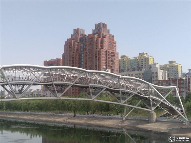 全球首款超聲波指紋旗艦：樂Max 2詳細評測