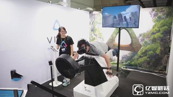 HTC Vive新腦洞:讓你體驗(yàn)鳥兒飛翔的感覺
