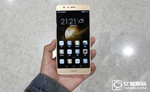 ZUK Z2和榮耀V8哪個好 榮耀V8與ZUK Z2區(qū)別對比