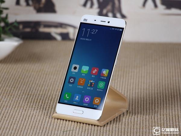 頂級旗艦之戰 樂Max 2/小米5對比評測