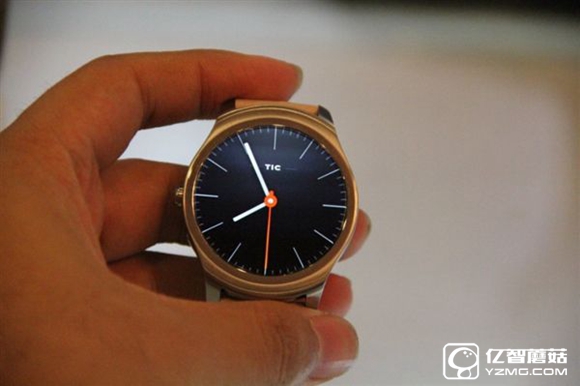 妹子也能戴了！Ticwatch 2現場圖賞：小巧時尚